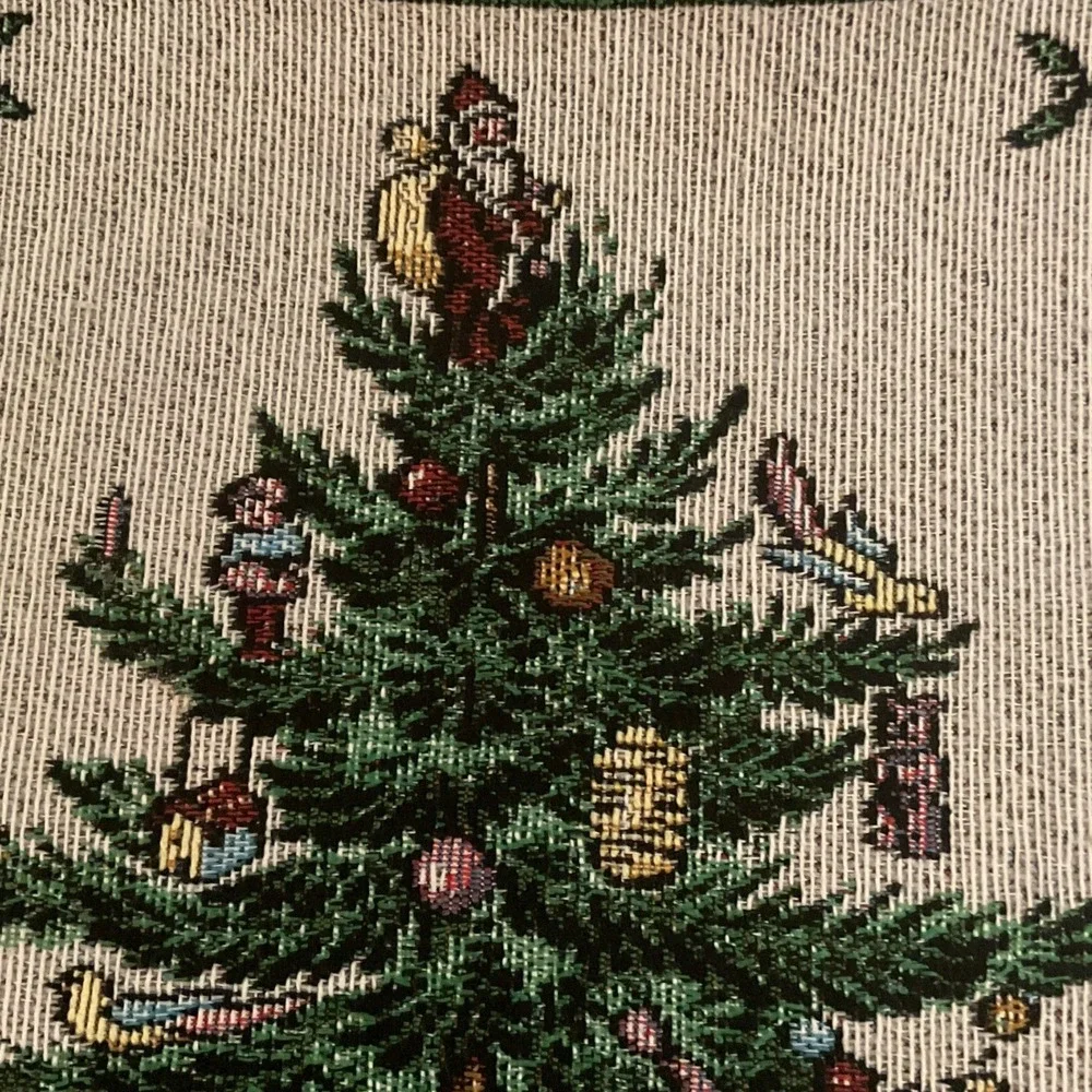 Spode Christmas Tree Tapestry Placemats Scene Weaver Made in USA Set of 4 Green